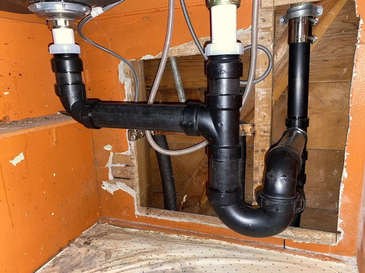 Professional Pipe Bursting equipment and tools on the job in Glenmont